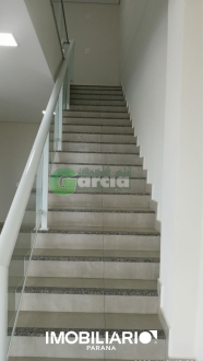 Salão Comercial para  Alugar em Umuarama pela Garcia Imóveis