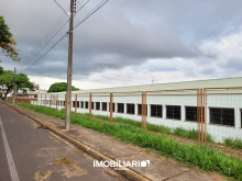 Salão Comercial para  Alugar em Umuarama pela Delta