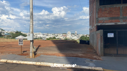 Terreno para  Venda em Umuarama pela Elisia Neves