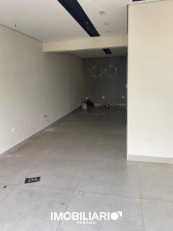 Sala Comercial para  Alugar em Umuarama pela Caetano & Otávio
