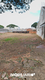 Terreno para  Venda em Umuarama pela Babolin imóveis