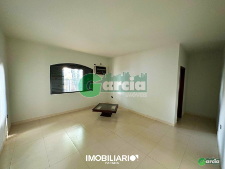 Residência para  Venda em Umuarama pela Garcia Imóveis