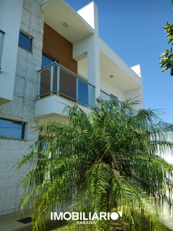 Sobrado para  Venda em Umuarama pela FBF Capital