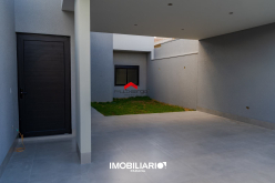 Residência para  Venda em Umuarama pela Paulo Sergio