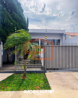 Sala Comercial para  Alugar em Umuarama pela Peteno Imóveis