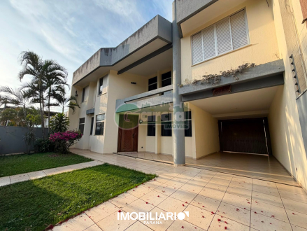 Comércio Residencial para  Alugar em Umuarama pela Garcia Imóveis