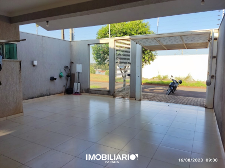 Residência para  Venda em Umuarama pela Imobiliária Amizade