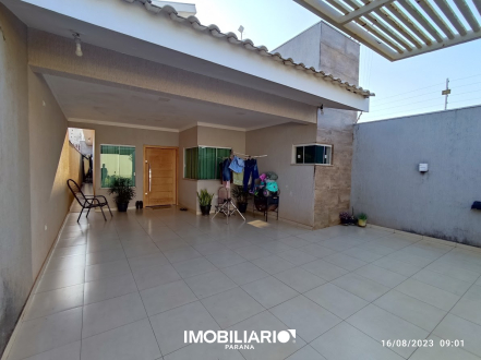 Residência para  Venda em Umuarama pela Imobiliária Amizade