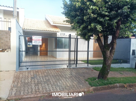 Residência para  Venda em Umuarama pela Imobiliária Amizade