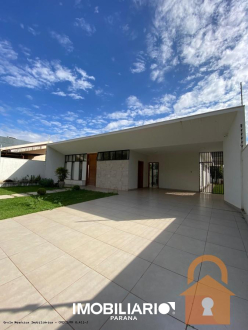 Residência para  Venda em Campo Mourão pela Grola Negócios Imobiliários