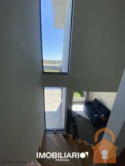 Sobrado para  Venda em Campo Mourão pela Grola Negócios Imobiliários