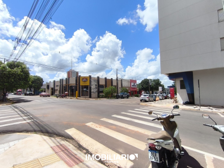 Sala Comercial para  Alugar em Umuarama pela Imobiliária Favorytta