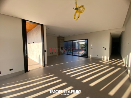 Residência para  Venda em Umuarama pela Imobiliária Triangulo