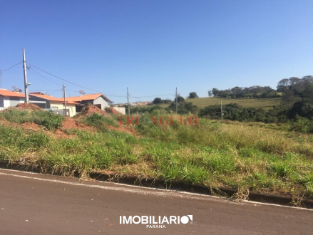 Terreno para  Venda em Cruzeiro do Oeste pela Imobiliária Triangulo