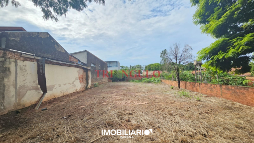 Terreno para  Venda em Umuarama pela Imobiliária Triangulo