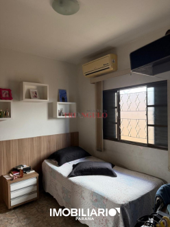 Residência para  Venda em Umuarama pela Imobiliária Triangulo