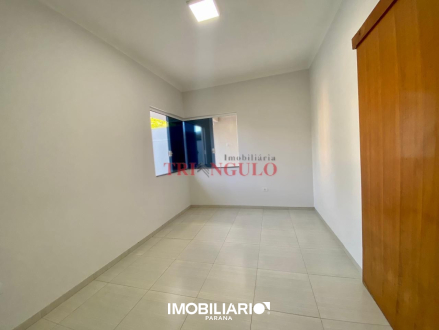 Residência para  Venda em Umuarama pela Imobiliária Triangulo
