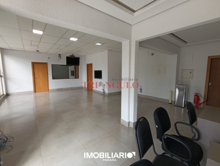 Loja Comercial para  Alugar em Umuarama pela Imobiliária Triangulo