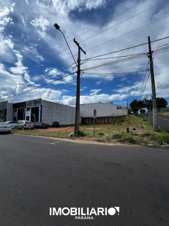 Terreno para  Venda em Umuarama pela Caetano & Otávio