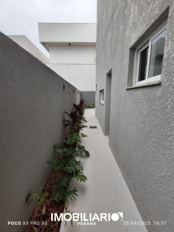 Residência para  Venda em Umuarama pela Delta
