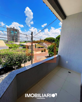 Sobrado para  Venda em Umuarama pela Peteno Imóveis