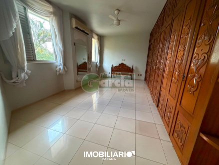 Comércio Residencial para  Alugar em Umuarama pela Garcia Imóveis
