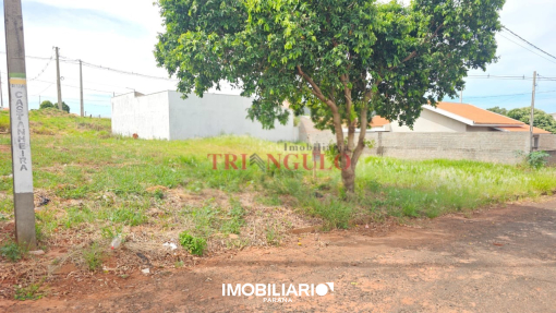 Terreno para  Venda em Perobal pela Imobiliária Triangulo