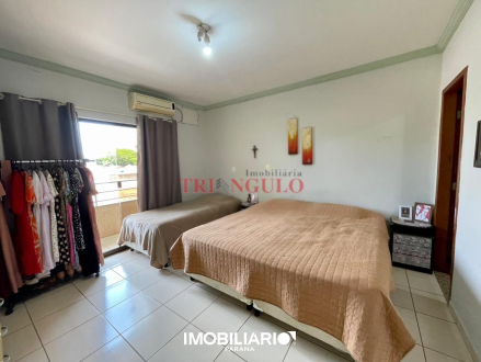 Residência para  Venda em Umuarama pela Imobiliária Triangulo
