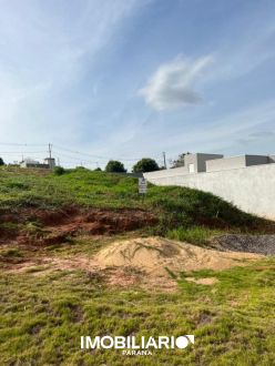 Terreno para  Venda em Umuarama pela Castelo Assessoria Imobiliária