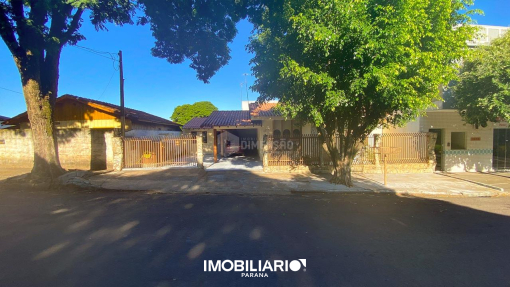 Residência para  Venda em Umuarama pela Dimensão