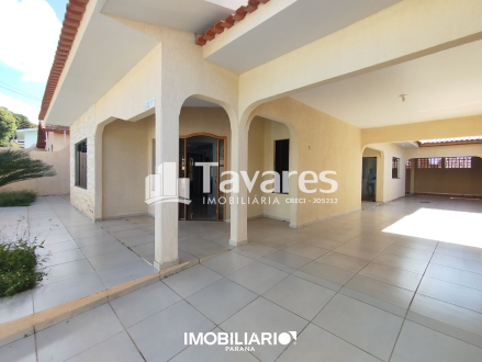 Residência para  Venda em Umuarama pela Tavares