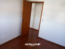 Apartamento para  Venda em Umuarama pela Bom Imóveis