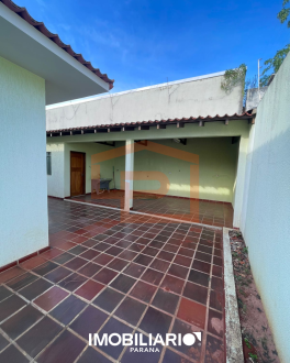 Residência para  Venda em Umuarama pela Peteno Imóveis