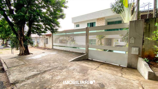 Sobrado para  Venda em Umuarama pela Dimensão