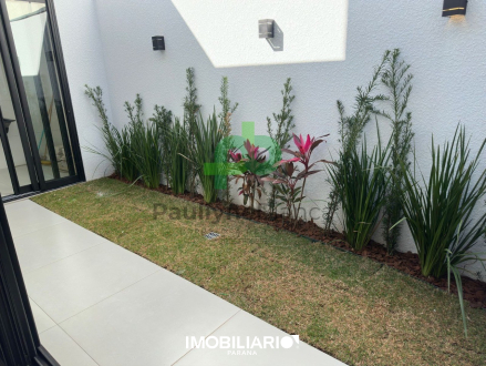 Residência para  Venda em Umuarama pela Paullyne Bianca Negócios Imobiliários