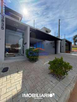 Residência para  Venda em Umuarama pela Castelo Assessoria Imobiliária