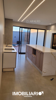 Residência para  Venda em Umuarama pela Araujo