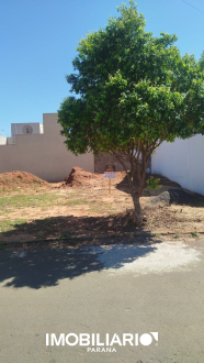 Terreno para  Venda em Umuarama pela Araujo