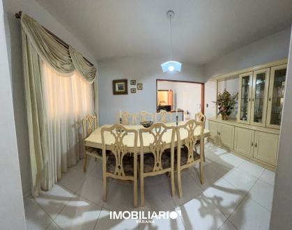 Sobrado para  Alugar em Umuarama pela Pólo