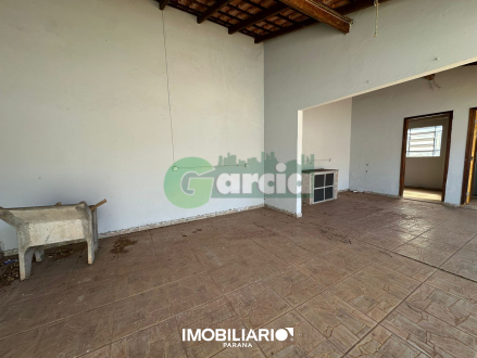 Residência para  Alugar em Umuarama pela Garcia Imóveis
