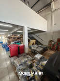 Salão Comercial para  Venda em Umuarama pela Caetano & Otávio