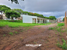 Salão Comercial para  Alugar em Umuarama pela Delta