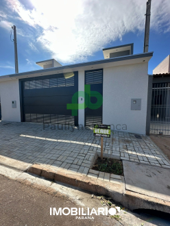 Residência para  Venda em Umuarama pela Paullyne Bianca corretora de imóveis