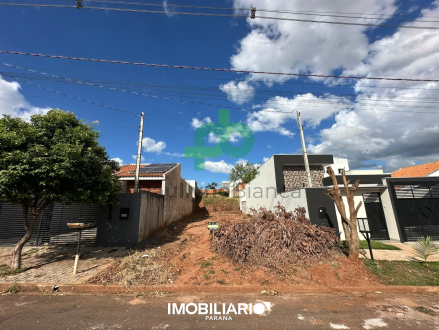 Terreno para  Venda em Umuarama pela Paullyne Bianca corretora de imóveis