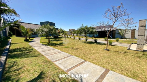 Residência para  Venda em Serra dos Dourados pela Dimensão