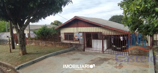 Residência para  Venda em Umuarama pela Castelo Assessoria Imobiliária