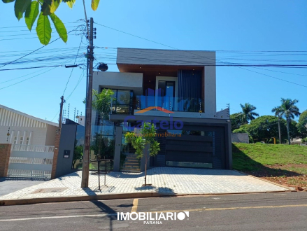 Residência para  Venda em Umuarama pela Castelo Assessoria Imobiliária