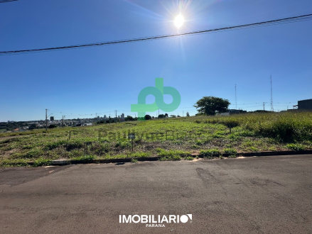 Terreno para  Venda em Umuarama pela Paullyne Bianca corretora de imóveis