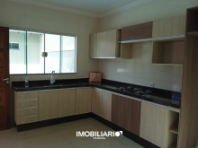 Residência para  Venda em Campo Mourão pela Nadiel Imóveis