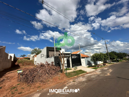 Terreno para  Venda em Umuarama pela Paullyne Bianca corretora de imóveis